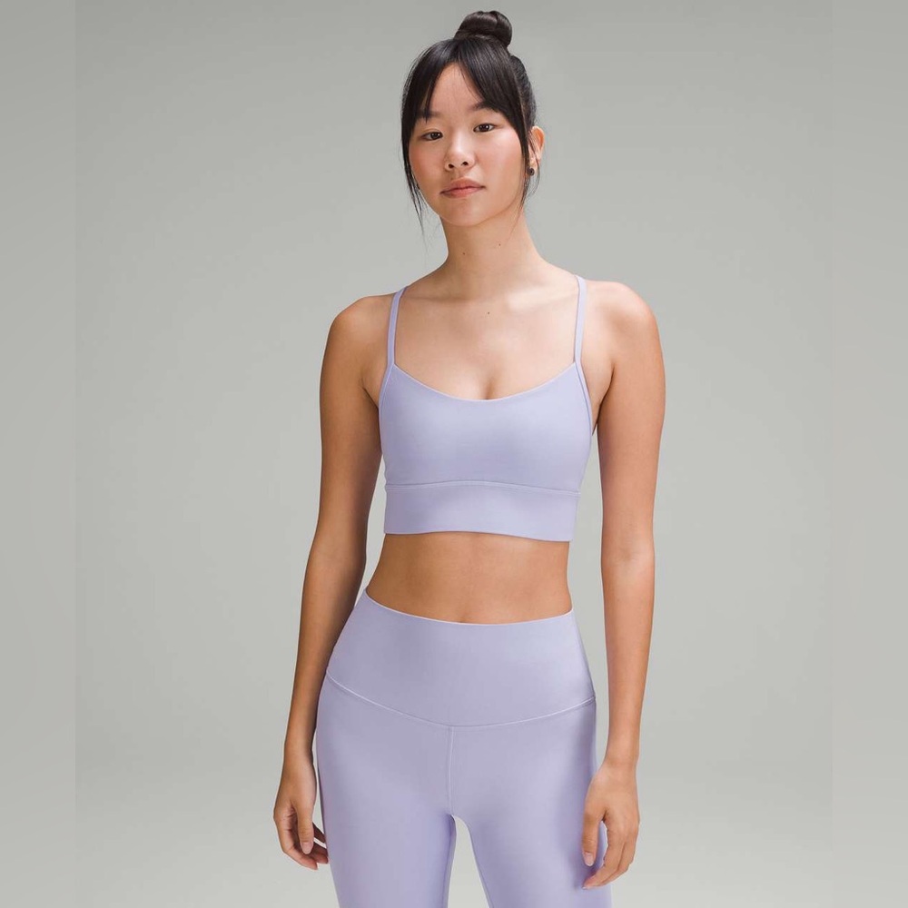 Lululemon flow y longline nulu bra